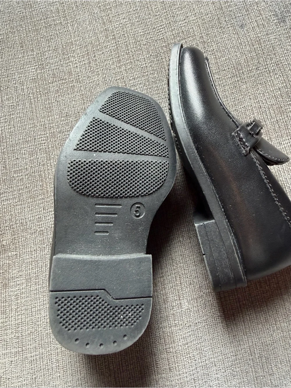 Classic Black toddler/baby Slip-On Loafers - Dress Casual Size 5C